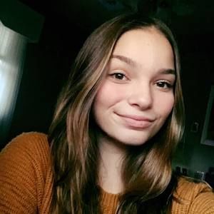 Meet your Posher, Mia